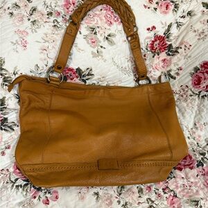 The Sak Stylish Tan Leather Tote Bag